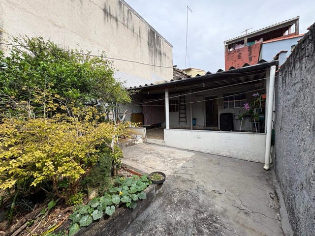 Casa 2 quartos e 2 banheiros, à venda, no bairro Parque Novo Oratório em Santo André