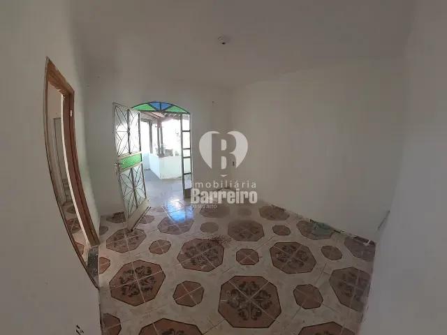 Casa 3 quartos e 1 banheiro, para alugar, no bairro Independência (Barreiro) em Belo Horizonte