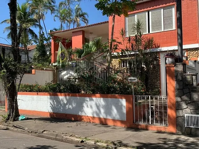 Casa 3 quartos e 3 banheiros, à venda, no bairro Laranjal em Volta Redonda