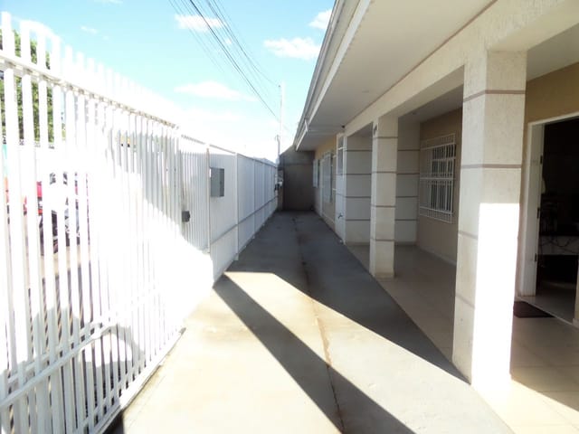 Casa 3 quartos e 3 banheiros, à venda, no bairro Marina em Ponta Grossa