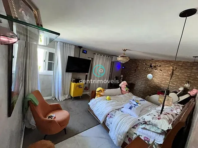 Casa com 716m² 5 quartos e 7 banheiros, à venda, no bairro Barra da Tijuca em Rio de Janeiro