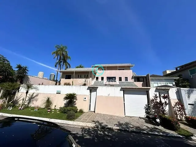Casa com 716m² 5 quartos e 7 banheiros, à venda, no bairro Barra da Tijuca em Rio de Janeiro