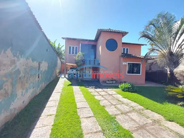 Casa 3 quartos e 1 banheiro, à venda, no bairro Ano Bom em Barra Mansa