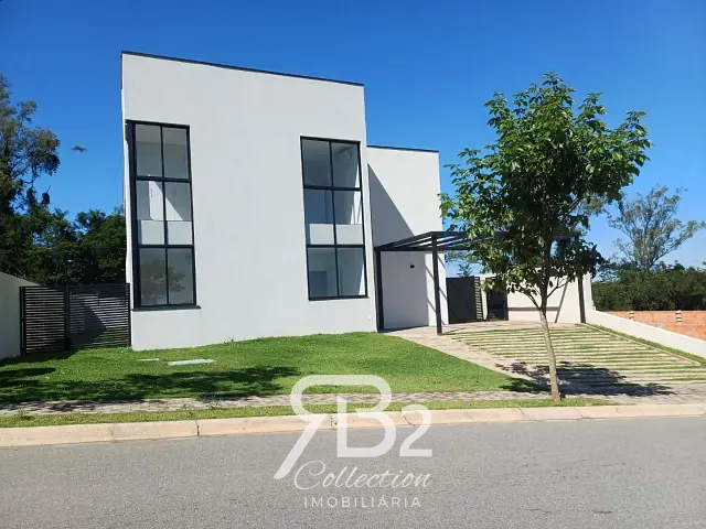 Casa 3 quartos e 5 banheiros, à venda, no bairro Santa Candida em Vinhedo