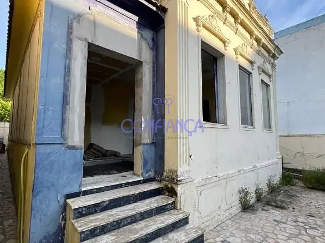 Casa com 519m², à venda ou para alugar, no bairro Campo Grande em Rio de Janeiro