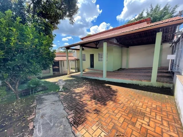 Foto do Casa - Casa para locação com 4 quartos (2 suítes) e 3 vagas, Planalto, Belo Horizonte, MG | Deltalar Imóveis