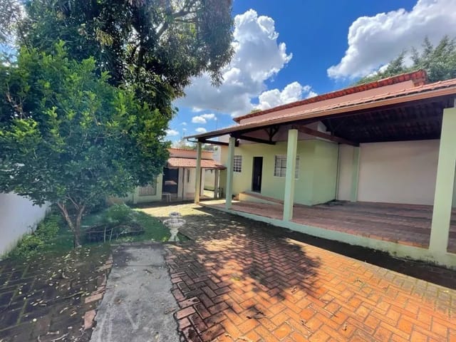 Foto do Casa - Casa para locação com 4 quartos (2 suítes) e 3 vagas, Planalto, Belo Horizonte, MG | Deltalar Imóveis