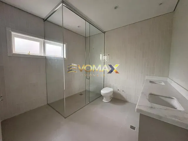 Casa 4 quartos e 4 banheiros, à venda, no bairro RESIDENCIAL OUROVILLE em Itapetininga