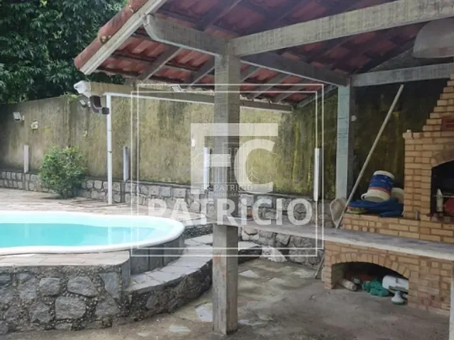 Casa com 720m² 2 quartos e 1 banheiro, à venda, no bairro Limoeiro em Guapimirim