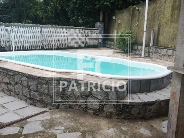 Casa com 720m² 2 quartos e 1 banheiro, à venda, no bairro Limoeiro em Guapimirim