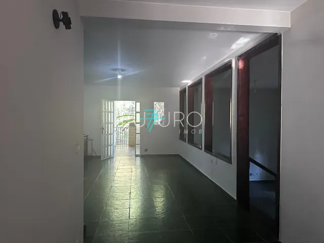 Casa com 1200m² 4 quartos e 2 banheiros, à venda ou para alugar, no bairro Cond. Interlagos em Brasília