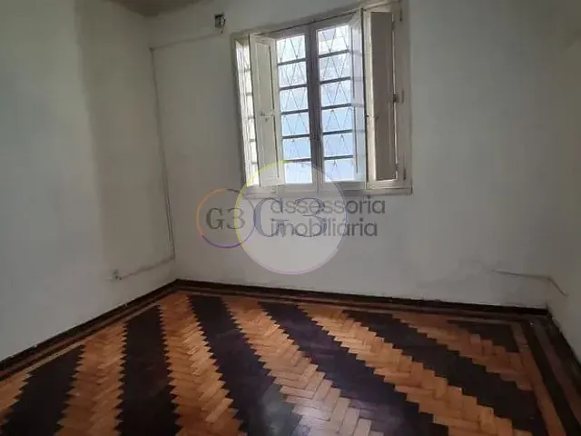 Casa 3 quartos e 2 banheiros, à venda, no bairro Centro em Pelotas