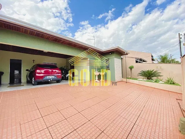 Casa com 360m² 3 quartos e 2 banheiros, à venda, no bairro San Fernando em Londrina