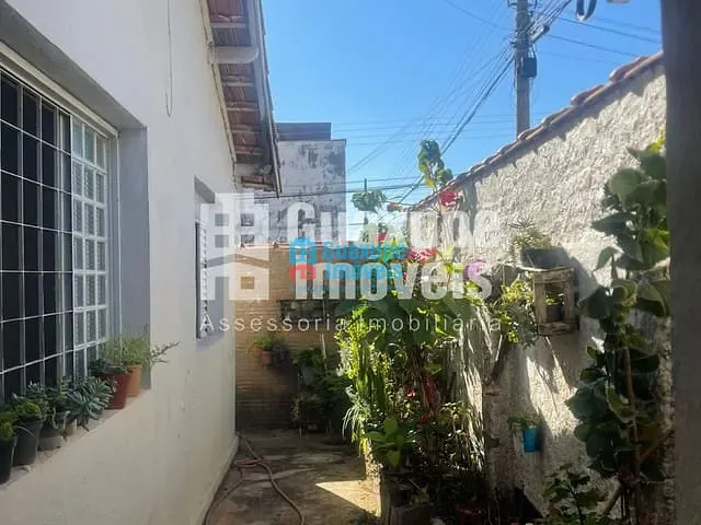 Casa com 230m² 3 quartos e 2 banheiros, à venda, no bairro Jardim Guaxupé em Guaxupé