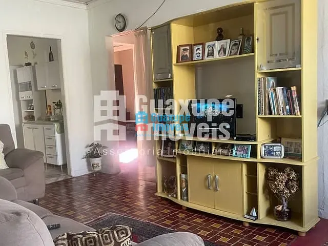 Casa com 230m² 3 quartos e 2 banheiros, à venda, no bairro Jardim Guaxupé em Guaxupé