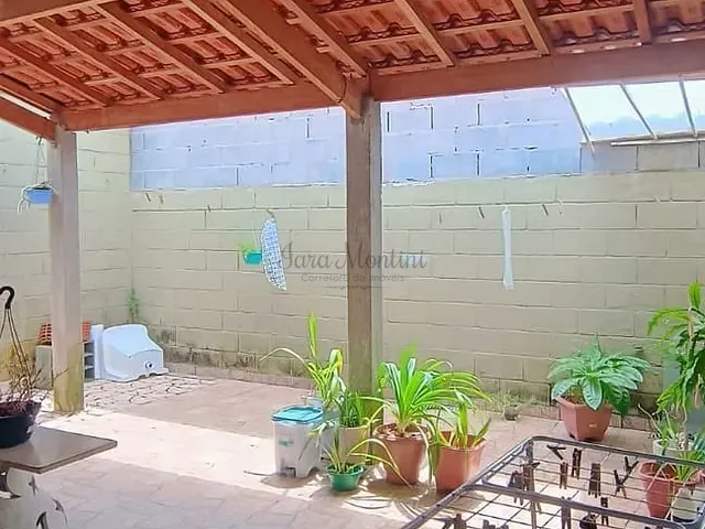 Casa com 130m² 2 quartos e 1 banheiro, à venda, no bairro Taboleiro Verde em Cotia