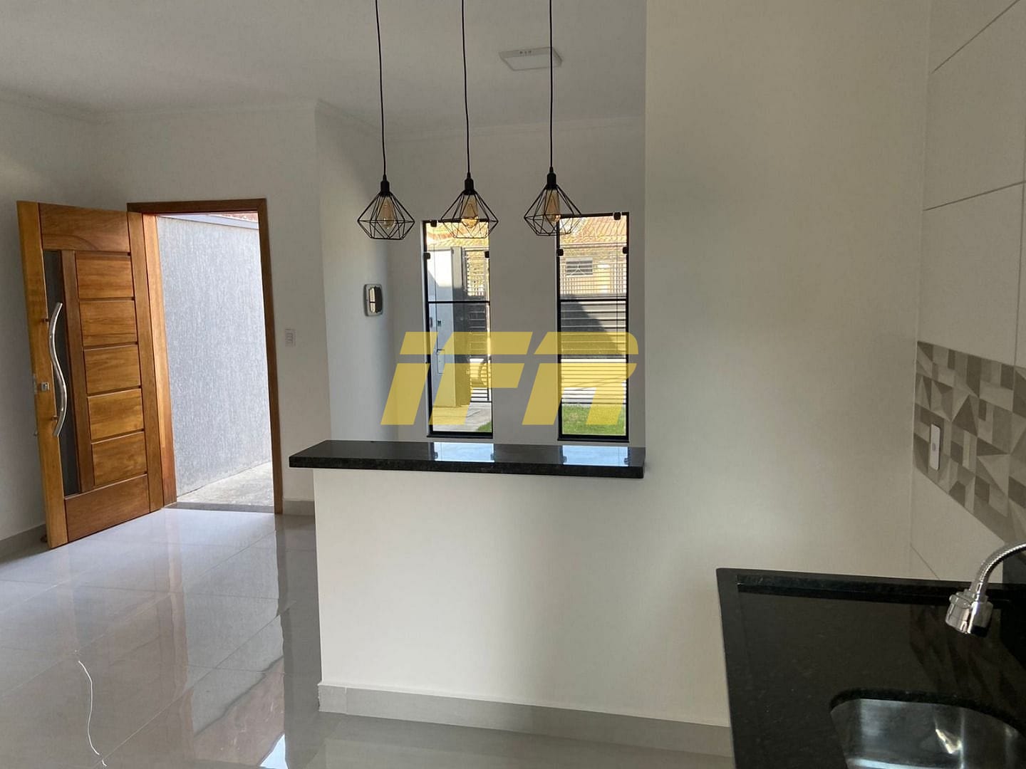 Casa, 2 quartos, 68 m² - Foto 1