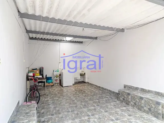 Casa com 240m² 1 quarto e 1 banheiro, à venda ou para alugar, no bairro Vila Santa Catarina em São Paulo