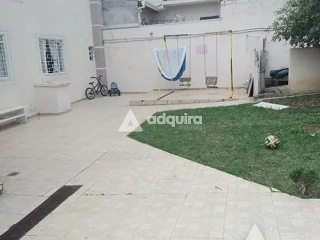 Sobrado com 449m² 4 quartos e 2 banheiros, à venda, no bairro Ronda em Ponta Grossa