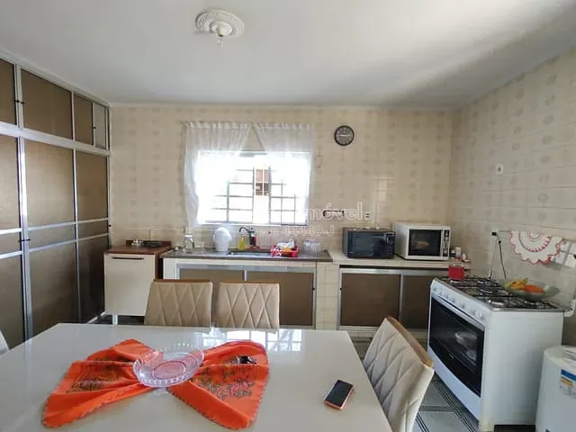 Casa com 262m² 2 quartos e 1 banheiro, à venda, no bairro Nova Jaguariúna em Jaguariúna