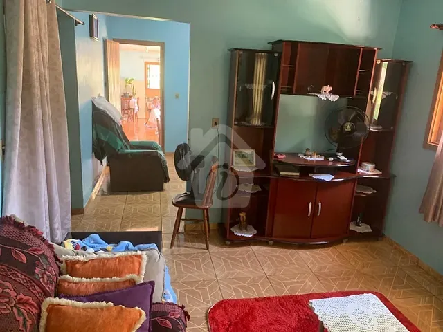 Casa com 110m² 2 quartos e 2 banheiros, à venda, no bairro Teutônia em Teutônia