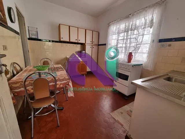 Casa 4 quartos e 3 banheiros, à venda, no bairro Jardim das Flores em Osasco
