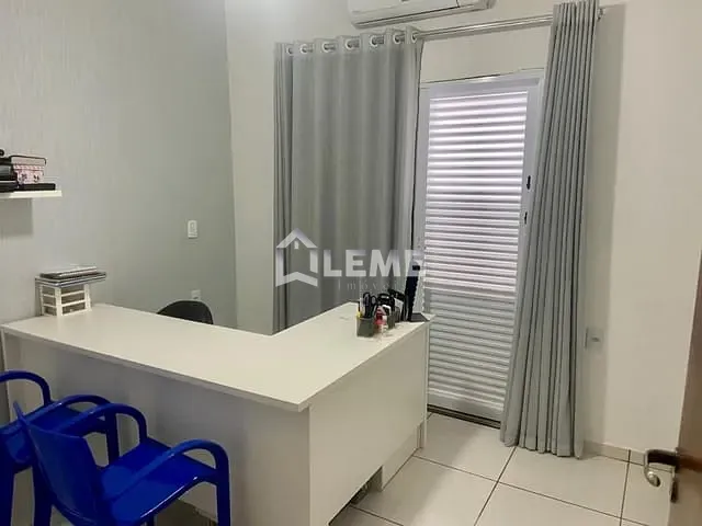Casa com 250m² 3 quartos e 2 banheiros, à venda, no bairro Altos do Vale II em Mococa