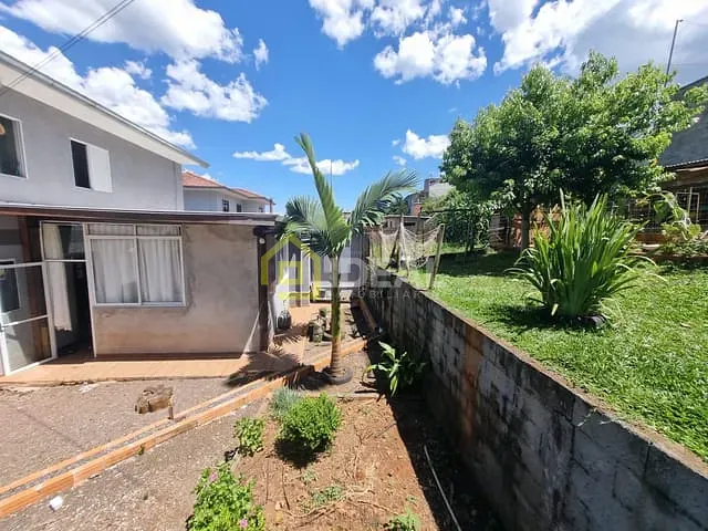 Casa 6 quartos e 3 banheiros, à venda, no bairro Gruta em Concórdia