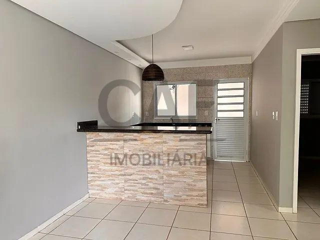 Casa com 146m² 2 quartos e 1 banheiro, para alugar, no bairro Vila das Tulipas em Holambra