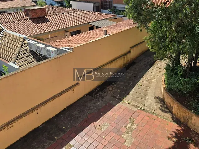 Casa com 661m², à venda, no bairro Lago Parque em Londrina
