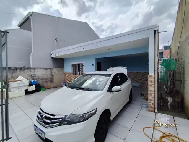 Casa com 75m² 2 quartos e 1 banheiro, à venda, no bairro Sítio Cercado em Curitiba