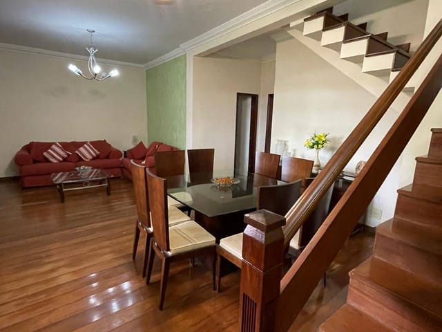 Casa com 360m² 4 quartos e 3 banheiros, à venda, no bairro Jardim Sulacap em Rio de Janeiro