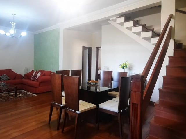 Casa com 360m² 4 quartos e 3 banheiros, à venda, no bairro Jardim Sulacap em Rio de Janeiro