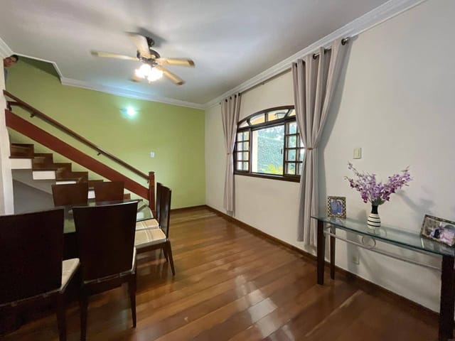 Casa com 360m² 4 quartos e 3 banheiros, à venda, no bairro Jardim Sulacap em Rio de Janeiro
