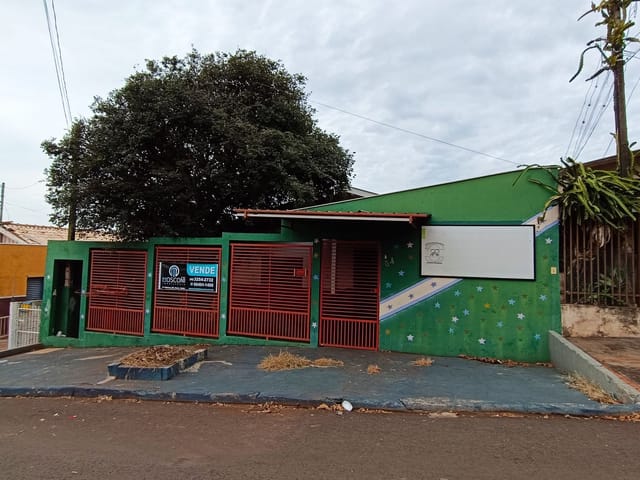 Casa com 306m² 4 quartos e 4 banheiros, à venda, no bairro Jardim Flórida em Cambé