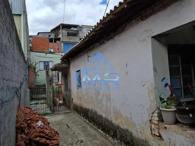 Casa com 410m² 1 quarto e 1 banheiro, à venda, no bairro Parque Boturussu em São Paulo