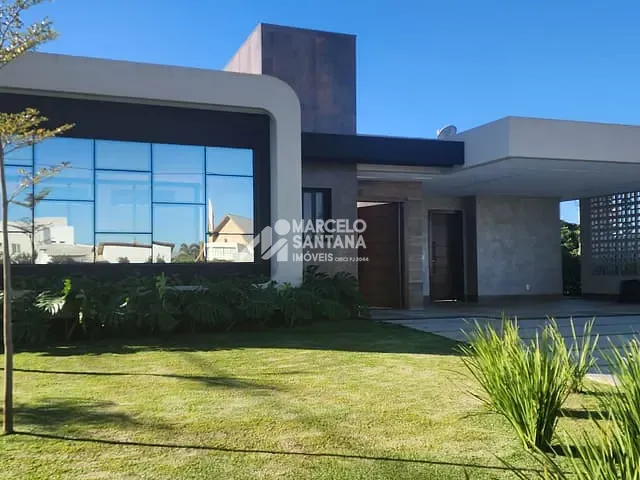 Casa com 1125m² 4 quartos e 2 banheiros, à venda, no bairro Boa Vista em Vitória da Conquista