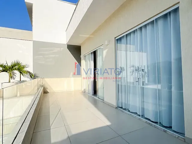 Casa 4 quartos e 2 banheiros, à venda, no bairro Recreio dos Bandeirantes em Rio de Janeiro