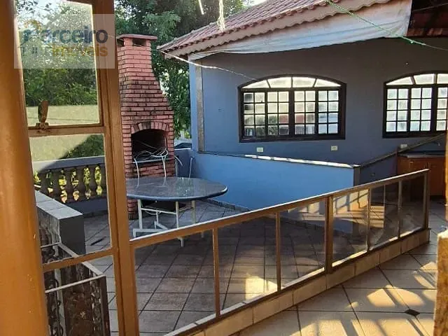 Casa 6 quartos e 4 banheiros, à venda, no bairro Cidade Líder em São Paulo