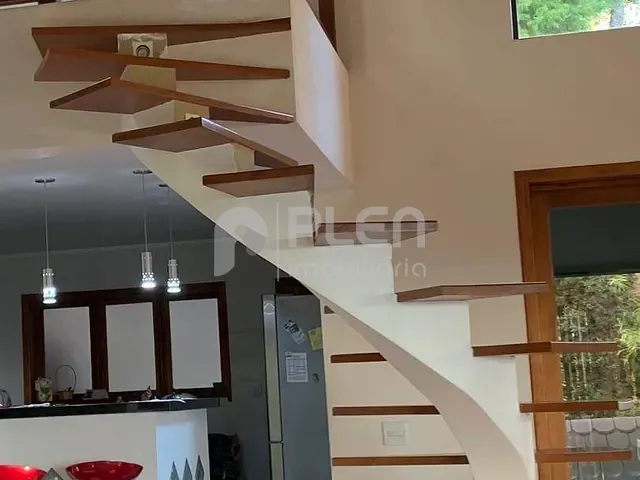 Casa com 1247m² 3 quartos e 3 banheiros, à venda, no bairro Roseira em Mairiporã