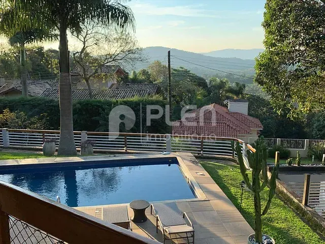 Casa com 1247m² 3 quartos e 3 banheiros, à venda, no bairro Roseira em Mairiporã
