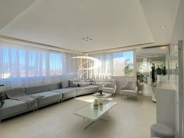 Casa com 450m² 3 quartos e 4 banheiros, para alugar, no bairro Camboinhas em Niterói