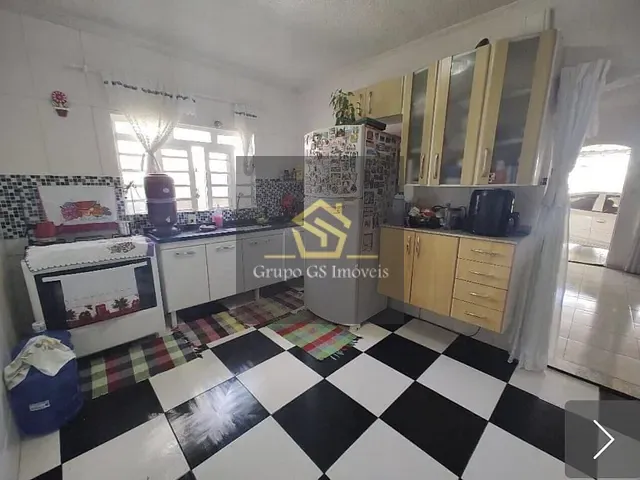 Casa com 200m² 3 quartos e 3 banheiros, à venda, no bairro Jardim Santo Antonio em Valinhos