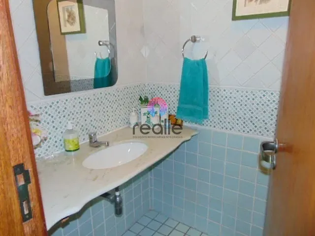 Casa com 337m², à venda, no bairro Trevo em Belo Horizonte