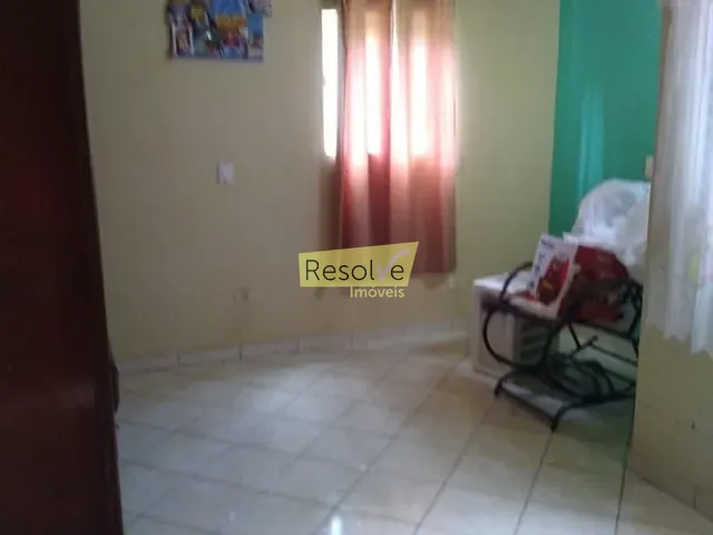 Casa com 230m² 4 quartos e 3 banheiros, à venda, no bairro Vila Baeta Neves em São Bernardo do Campo