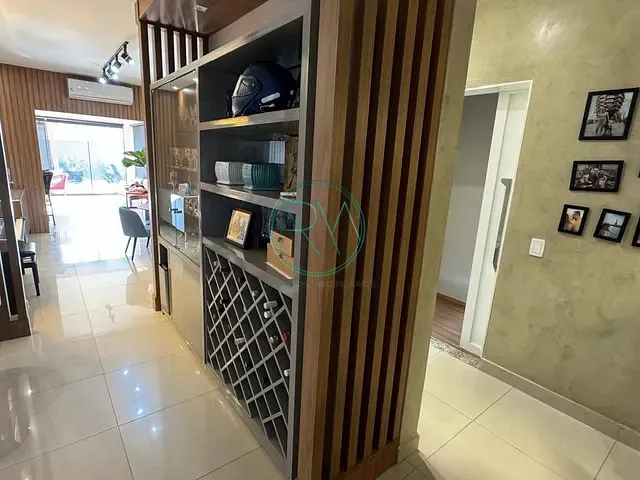 Casa com 500m² 4 quartos e 5 banheiros, à venda ou para alugar, no bairro Esperança em Londrina