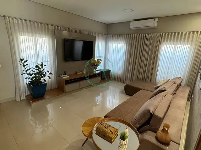 Casa com 500m² 4 quartos e 5 banheiros, à venda ou para alugar, no bairro Esperança em Londrina