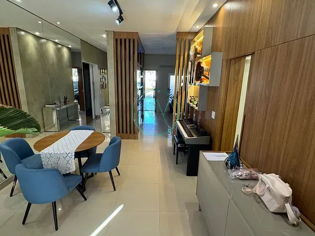 Casa com 500m² 4 quartos e 5 banheiros, à venda ou para alugar, no bairro Esperança em Londrina