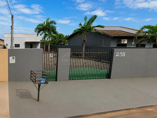 Casa 3 quartos e 1 banheiro, para alugar, no bairro Sucupira em Chapadão do Sul