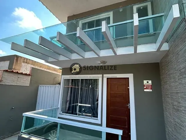 Casa 2 quartos e 2 banheiros, à venda ou para alugar, no bairro Ogiva em Cabo Frio